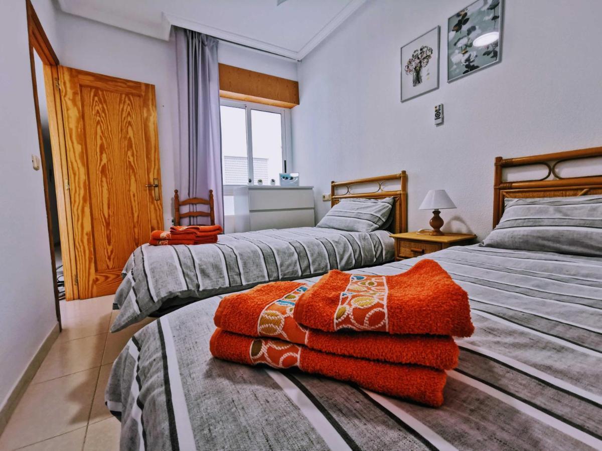El Sombrero Apartment With Free Wifi Playa Del Cura Torrevieja Luaran gambar