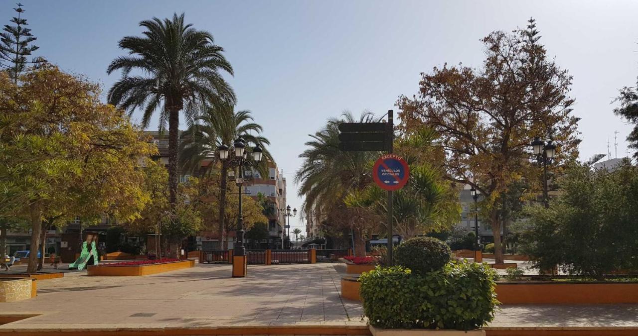 El Sombrero Apartment With Free Wifi Playa Del Cura Torrevieja Luaran gambar